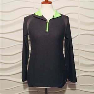 3/$18🌹🌹 Champion XS/TP Long Sleeve Athletic